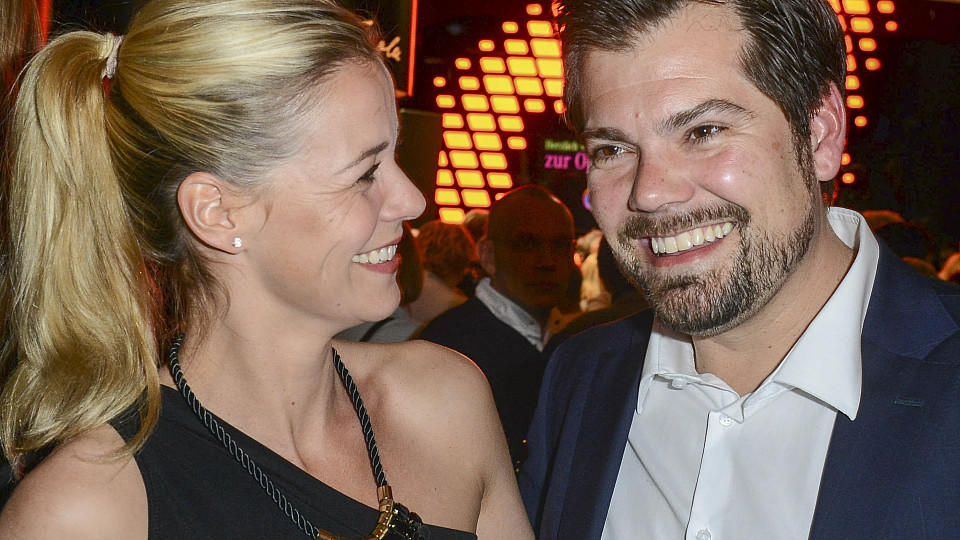 GZSZ-Star Daniel Fehlow und Schauspiel-Kollegin Jessica Ginkel sind seit vier Jahren ein Paar GZSZ-Star Daniel Fehlow liebt Jessica Ginkel.