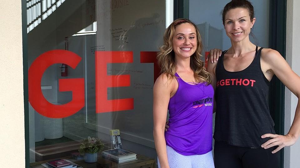 Schlabber-Trend aus Hollywood: Stars wie Gigi Hadid machen ihn salonfähig Jessica Mazur berichtet für VIP.de aus Hollywood.