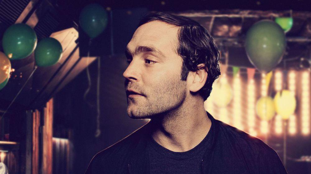 Deutsche Album-Charts: Bosse holt sich mit seinem neuen Album 'Engtanz' den ersten Platz Deutsche Album-Charts: Bosse schafft es erstmals an die Spitze