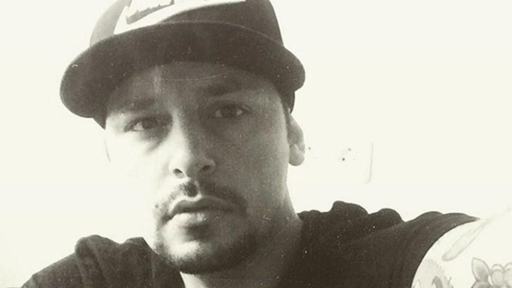 Bass Sultan Hengzt: Tumor bei Berliner Rapper entdeckt Bass Sultan Hengzt: Tumor bei Berliner Rapper entdeckt