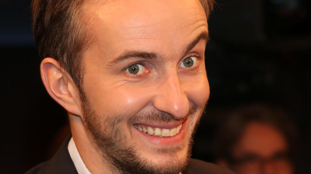 Grimme-Preis: Jan Böhmermanns 'Varoufake' ausgezeichnet Grimme-Preis: Jan Böhmermann gewinnt mit dem #Varoufake