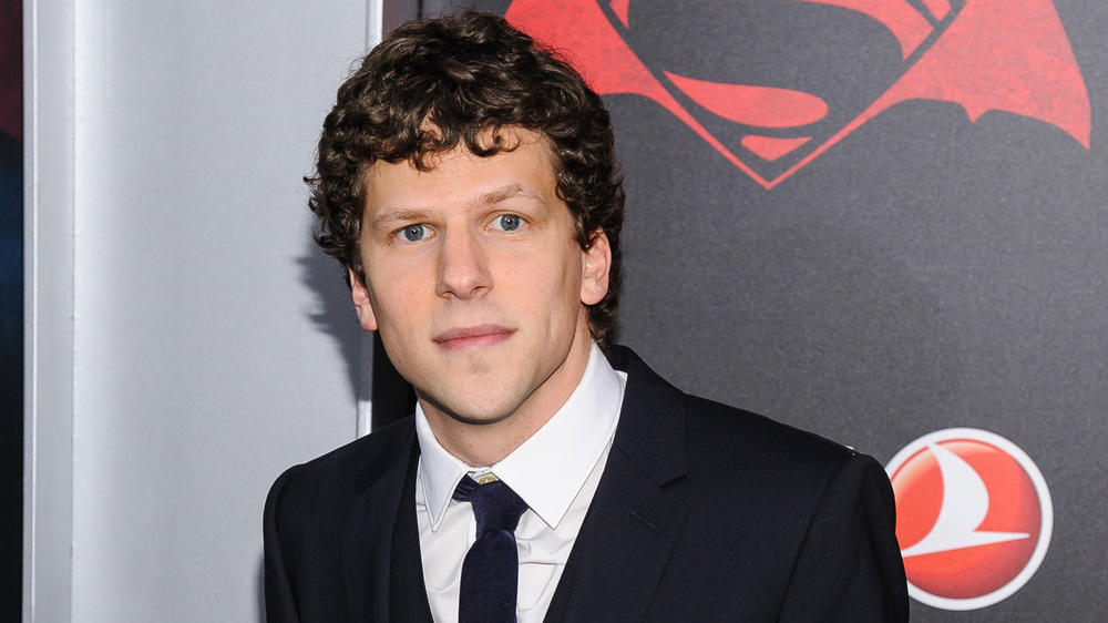 Batman V Superman Star Jesse Eisenberg Ist Privat Sehr Schuchtern