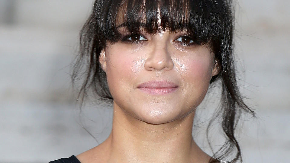 Michelle Rodriguez über den Tod von Paul Walker: "Es war keine Traurigkeit, es war Eifersucht" Michelle Rodriguez über Tod von Paul Walker: "Es war keine Traurigkeit, es war Eifersucht"