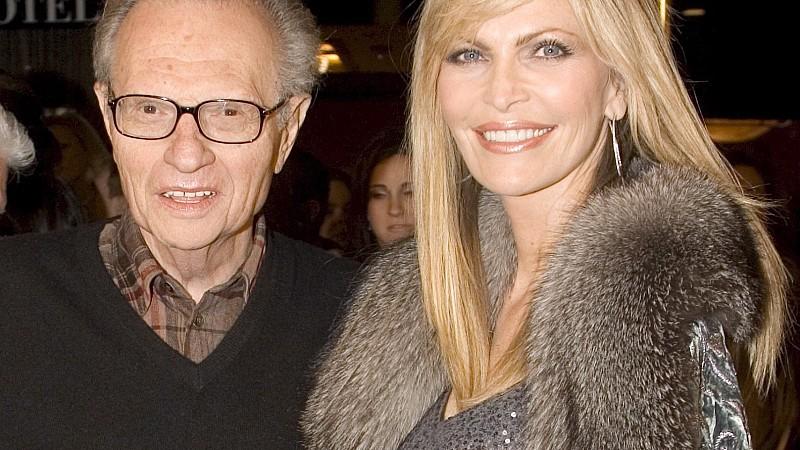 Larry King: Wollte seine Ehefrau sich umbringen? Larry King: Wollte seine Ehefrau sich umbringen?