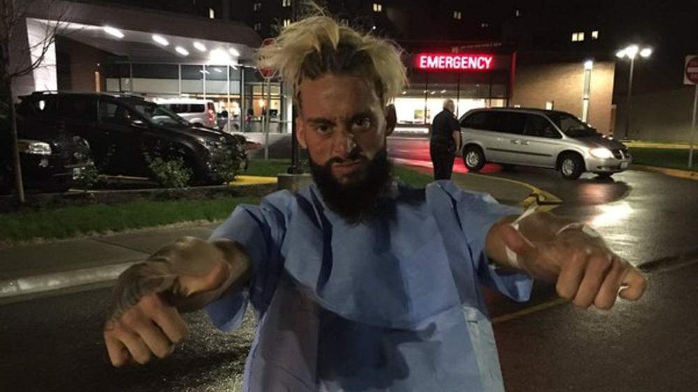 Enzo Amore verletzt sich beim Wrestling-Spektakel 'Payback' Unfall überschattet Wrestling-Spektakel "Payback"