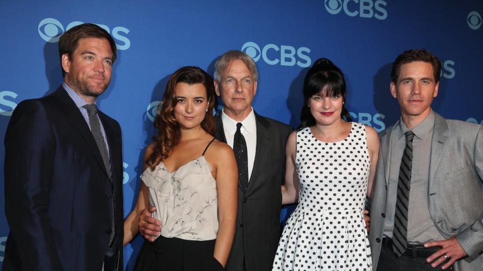 Mark Harmon auf dem 'Hollywood Walk of Fame' Mark Harmon mit seinen Serienkollegen aus der Serie 'Navy CSI' auf 'CBS Primetime Upfront Presentation' in New York City