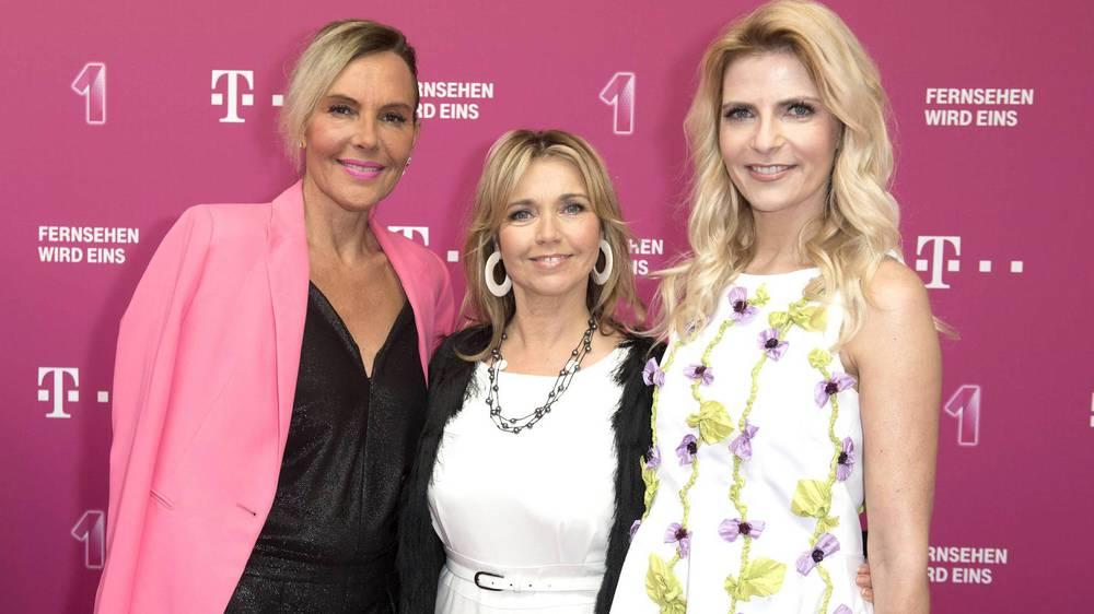 Geld oder Liebe? Das macht Natascha Ochsenknecht, Tina Ruland, Tanja Bülter & Co. glücklich Geld oder Liebe? Das macht die Promis glücklich