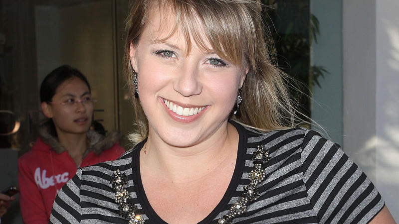 Ein Mädchen für Jodie Sweetin Ein Mädchen für Jodie Sweetin