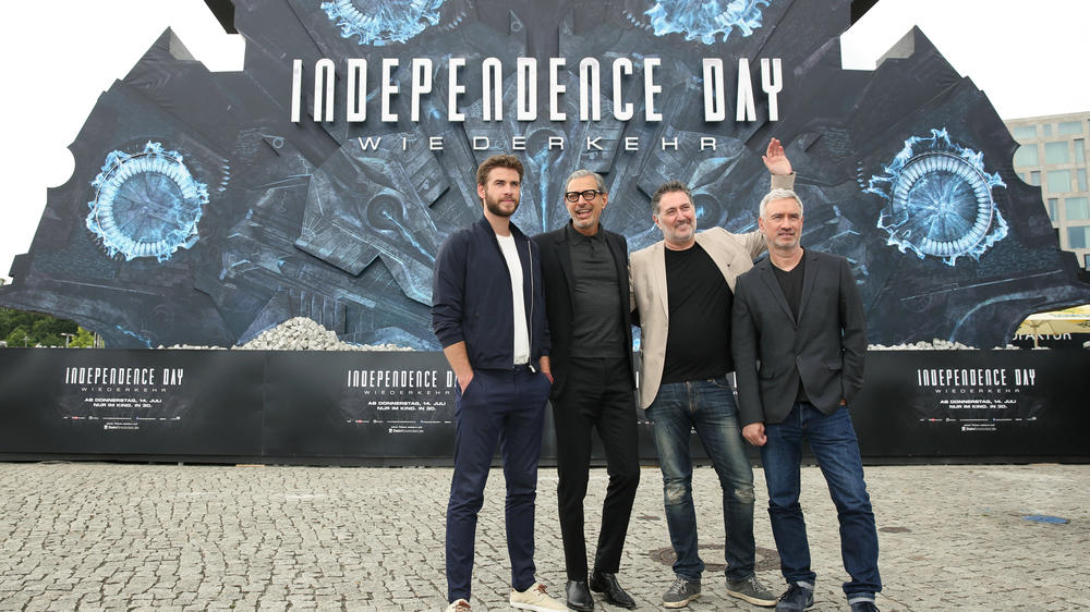 'Independence Day: Wiederkehr' mit Liam Hemsworth wird eine Fortsetzung sein "Independence Day: Wiederkehr": Eine Fortsetzung, kein Sequel