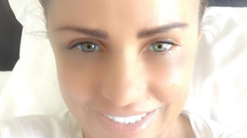 Hat sich Katie Price weitere Brustimplantate entfernen lassen? Katie Price: Hat sie noch mehr Brustimplantate entfernen lassen?