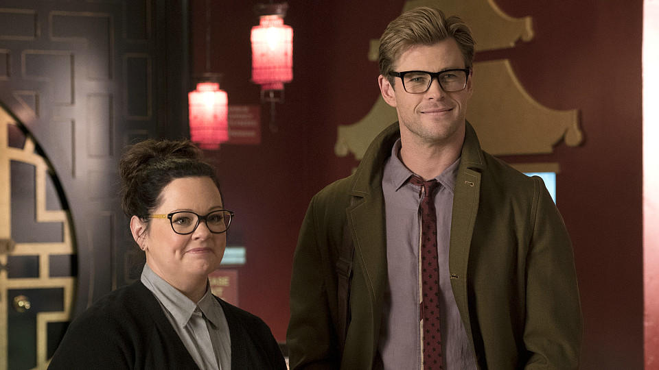 'Ghostbusters' mit Melissa McCarthy, Kristen Wiig & Co.: Sind die heftigen Reaktionen auf die Besetzung gerechtfertigt? Ghostbusters: Melissa McCarthy und Chris Hemsworth strapazieren die Lachmuskeln aufs Äußerste
