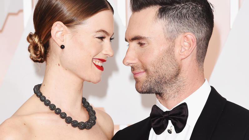 Adam Levine und Behati Prinsloo erwarten zum zweiten Mal Nachwuchs Behati Prinsloo und Adam Levine freuen sich auf ihr zweites Kind