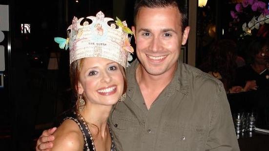 #loveyourspousechallenge: Sarah Michelle Gellar postet süße Erinnerungen mit Freddie Prinze Jr. #loveyourspousechallenge: Sarah Michelle Gellar postet süße Erinnerungen mit Freddie Prinze Jr.