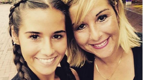 Sarah Lombardis Mutter Sonja Strano nimmt ihre Tochter auf Facebook in Schutz Sonja Strano