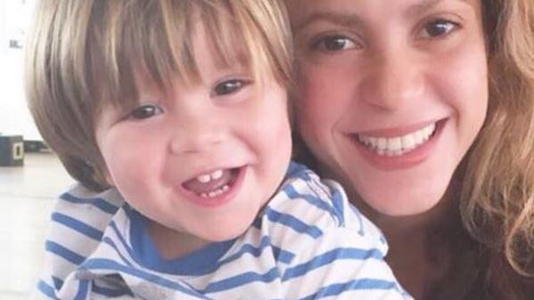 Shakira äußert sich erstmals zur Krankheit von Söhnchen Sasha Shakira äußert sich erstmals zu der Krankheit von Söhnchen Sasha.