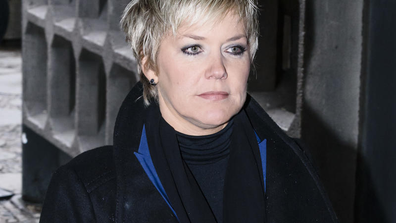 Inka Bause: 'Bauer sucht Frau'-Moderatorin spricht über den Suizid von Ex-Mann Hendrik Bruch Inka Bause spricht über den Selbstmord ihres Ex-Mannes.