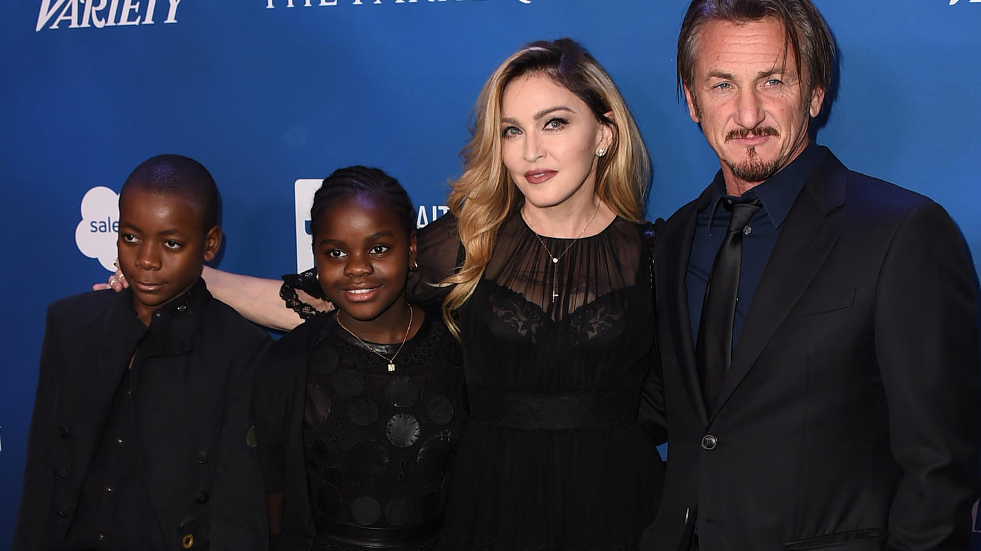 Madonna würde Sean Penn noch einmal heiraten wollen Madonna und Sean Penn: Läuten bald die Hochzeitsglocken?