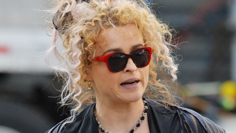 Helena Bonham Carter: Ganz neuer Look für 'Ocean's Eight' Helena Bonham Carter on the set of "Ocean's Eight" in Brooklyn, NYC