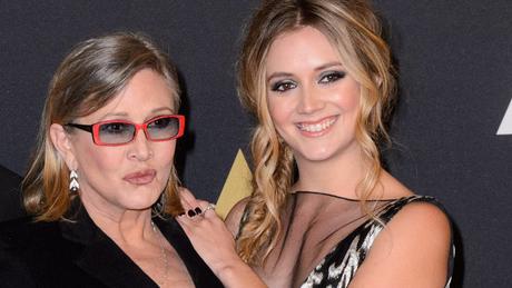 Billie Lourd gedenkt ihrer verstorbenen Mutter Carrie Fisher: "Ich habe von der Besten gelernt" Nov 14, 2015 - Hollywood, California, U.S. - Todd Fisher, CARRIE FISHER and Billie Lourd attend the Academy s 7th Annual Governors Awards in The Ray Dolby Ballroom at Hollywood & Highland Center.. Hollywood U.S. PUBLICATIONxINxGERxSUIxAUTxONLY - ZUMA