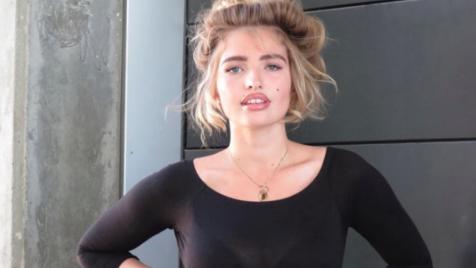 Sarina Nowak: Heißer Schnappschuss in nudefarbenem Body Die ehemalige 'GNTM'-Kandidatin Sarina Nowak liebt ihre Kurven.