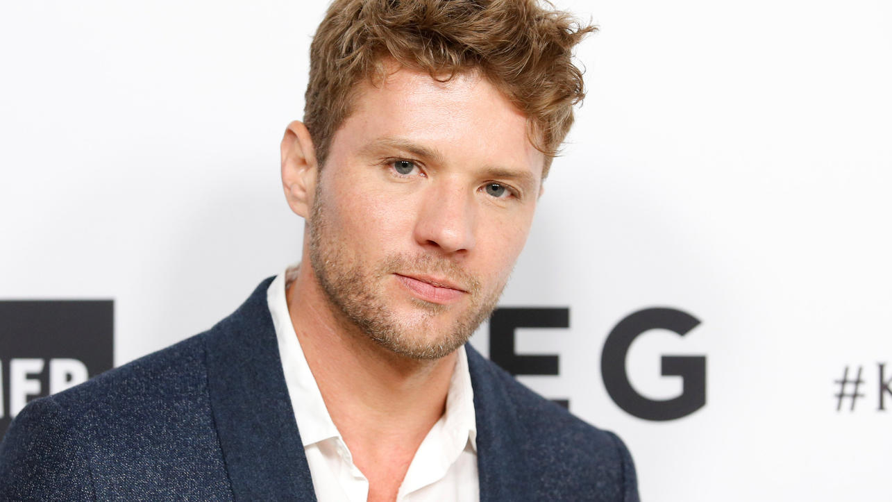 Läuft da etwa was zwischen Katy Perry und Ryan Phillippe? Actor Ryan Phillippe poses at Elton John's 70th Birthday and 50-Year Songwriting Partnership with Bernie Taupin benefiting the Elton John AIDS Foundation and the UCLA Hammer Museum at RED Studios Hollywood in Los Angeles, March 25, 2017. REUTERS/Dann