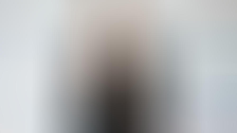 Cara Delevingne lässt tief blicken Cara Delevingne lässt tief blicken