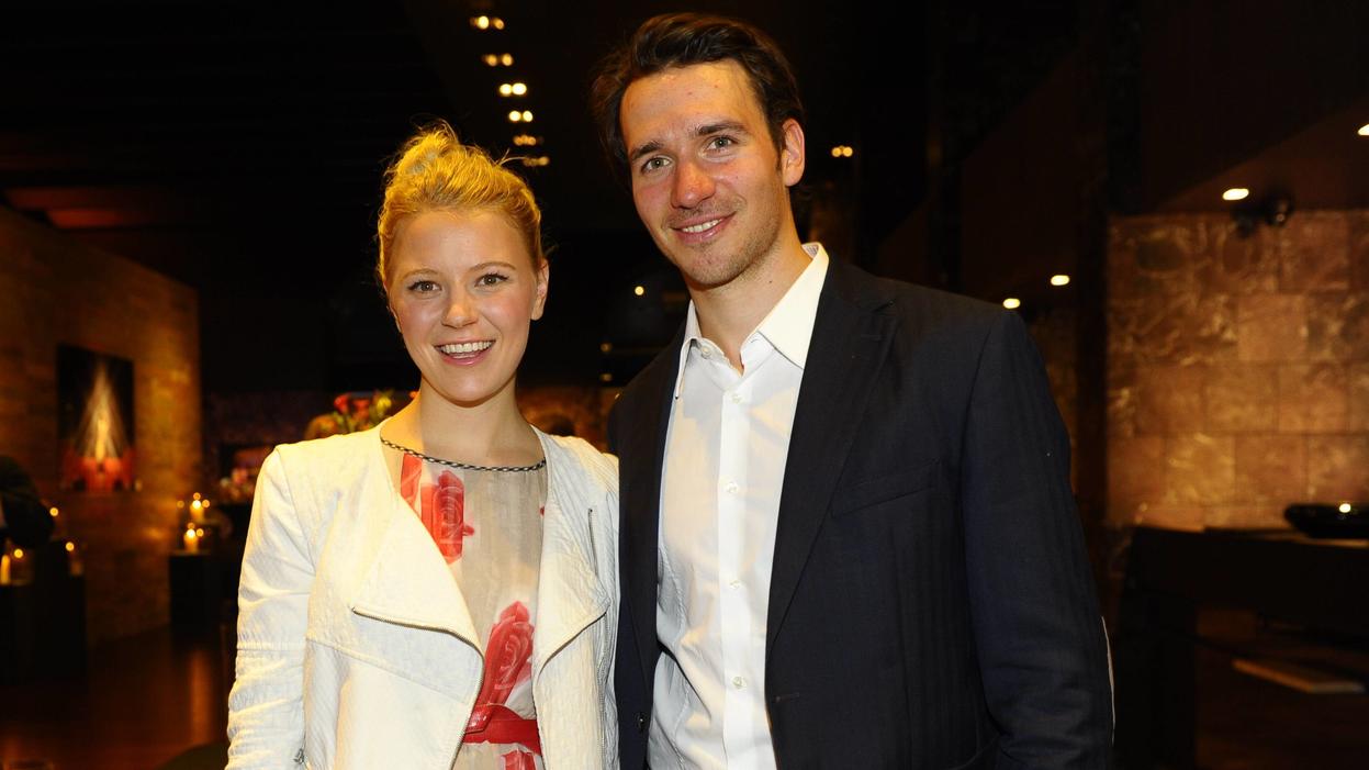 Miriam und Felix Neureuther erwarten ihr zweites Kind Felix Neureuther mit Freundin Miriam Gössner / Felix Friends for Kids / Friends Gala / Sofitel Munich Bayerpost / München / 06. Oktober 2014 /Felix Neureuther with Girlfriend Miriam Gössner Felix Friends for Kids Friends Gala Sofitel Munich Bayerpost