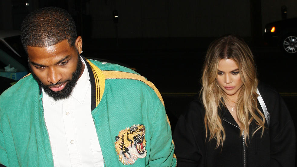 Khloé Kardashian: Heimliche Verlobung mit ihrem Ex Tristan Thomspon? Khloe Kardashian und Tristan Thompson waren ein Paar und haben eine gemeinsame Tochter.