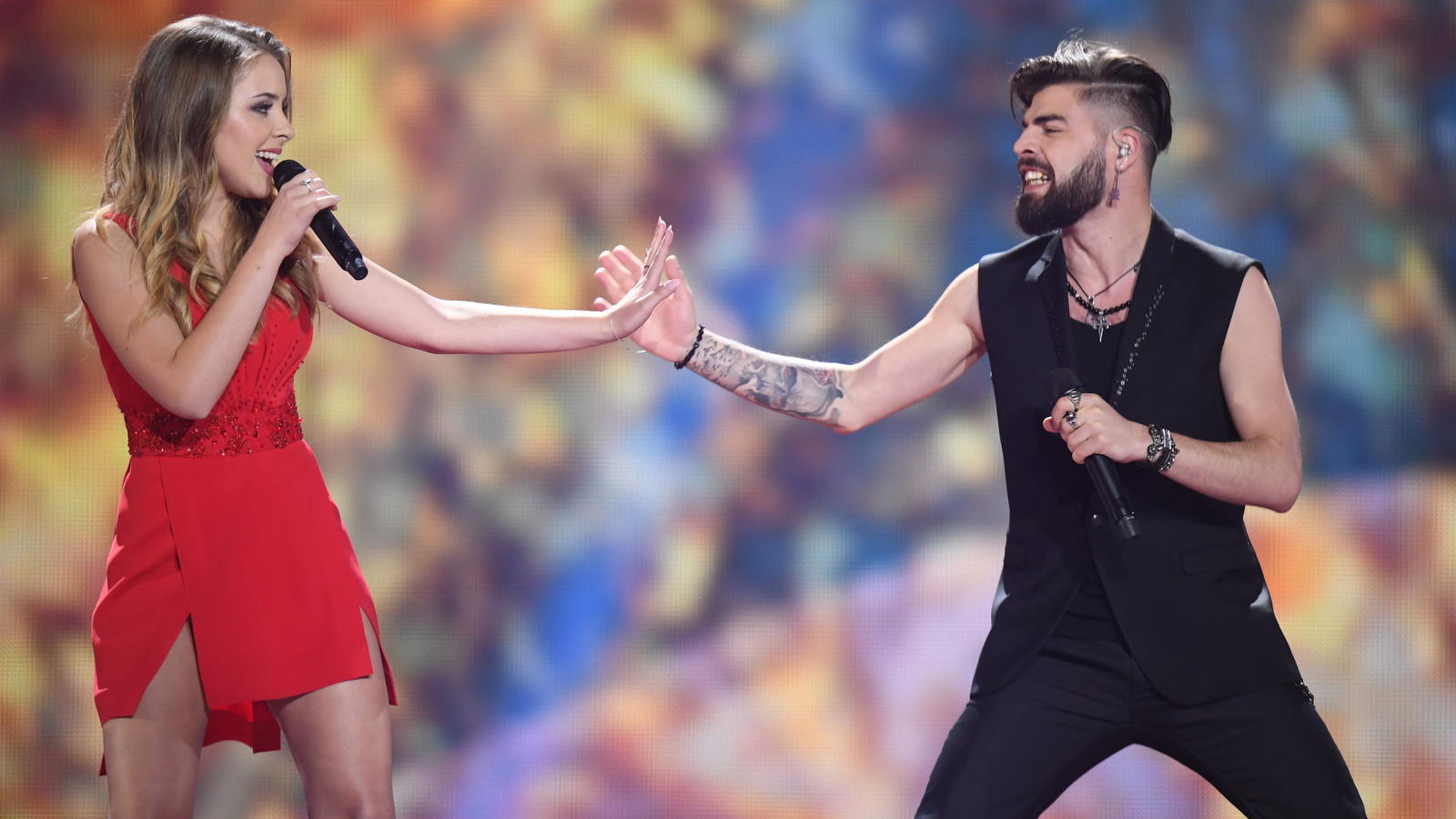 Die besten Netzreaktionen zum ESC 2017 Ilinca und Alex Floreas singen für Rumänien «Yodel It!» beim 2. Halbfinale für den 62. Eurovision Song Contest (ESC) am 11.05.2017 in Kiew (Ukraine). Die ukrainische Hauptstadt Kiew ist der diesjährige Austragungsort für den Eurovision Song Contest (