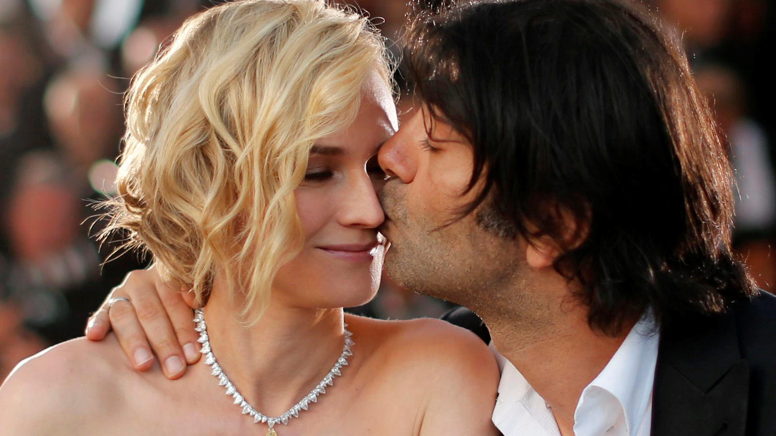 Diane Kruger in Cannes: Mit Regisseur Fatih Akin zeigt sie sich sehr vertraut Diane Kruger und Fatih Akin