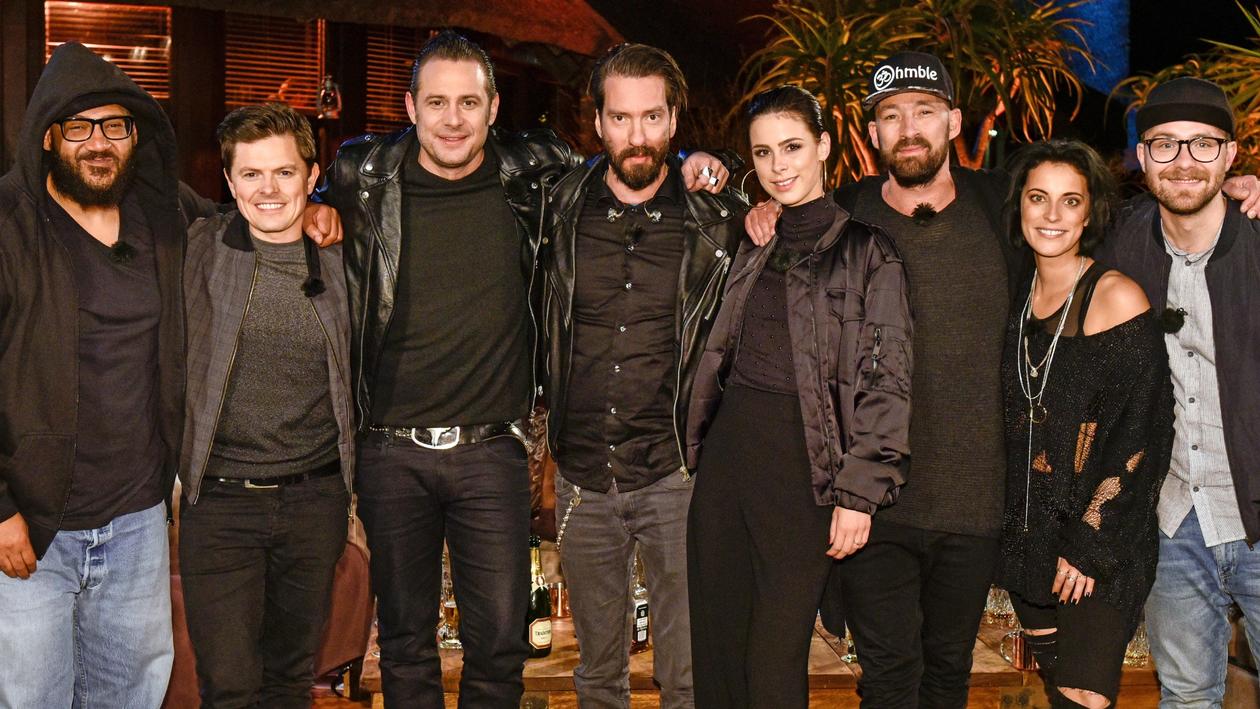 So geht es mit 'Sing meinen Song' weiter V.l.: Moses Pelham, Michael Patrick Kelly, Sascha Vollmer, Alec Völkel, Lena, Gentleman, Stefanie Kloß und Mark Forster.