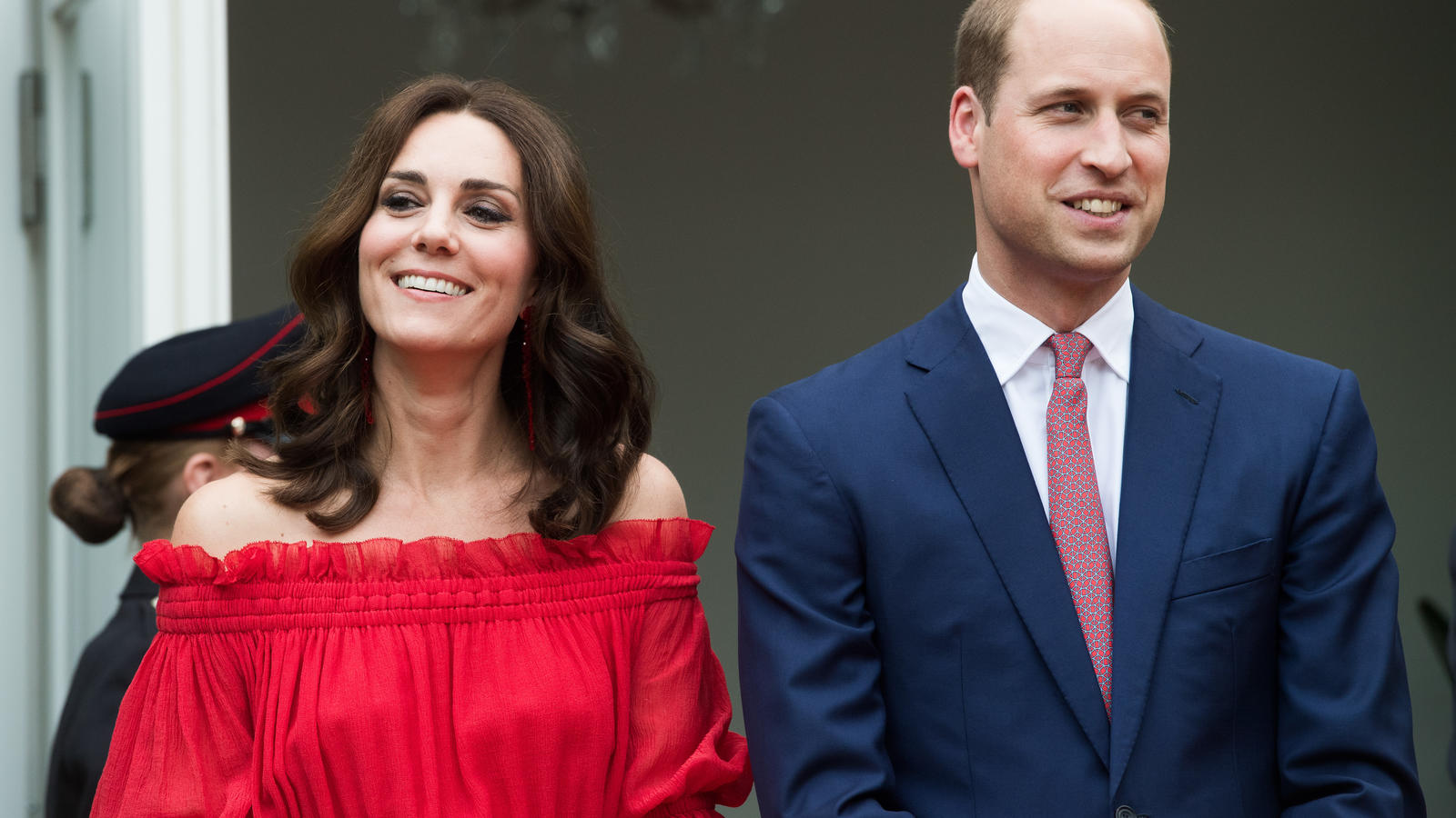 Prinz William und Kate in Deutschland: Ein royaler Triumphzug voll Liebe, Stil und Botschaft Herzogin Catherine und Prinz William sind der Mittelpunkt der 'Queen's Birthday Garten Party'.