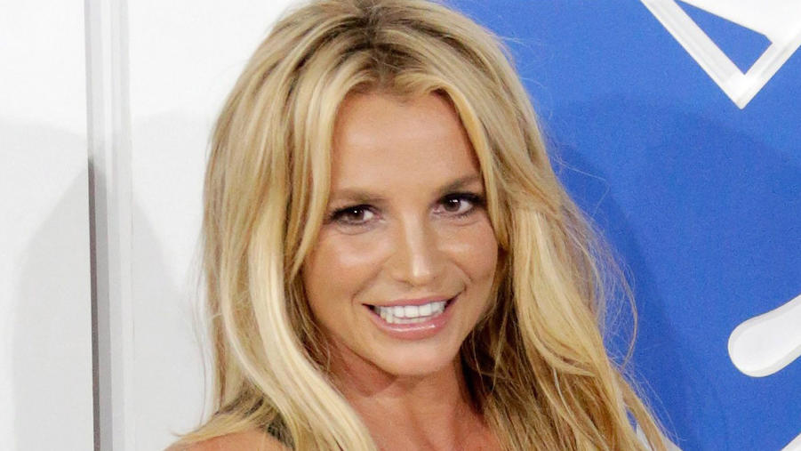 Britney Spears denkt beim Salto-Training an Justin Timberlake Britney Spears tanzt gern zur Musik von ihrem Ex Justin Timberlake.