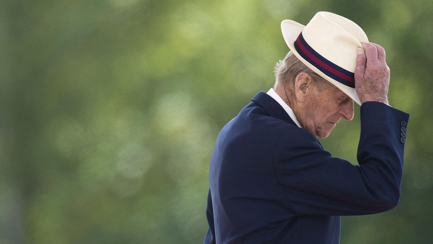Prinz Philip und Prinz Daniel: Der Fluch der royalen Schattenmänner Prinz Philip