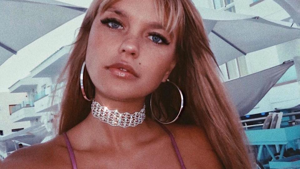 Bonnie Strange: Die Haare sind ab! Bonnie Strange