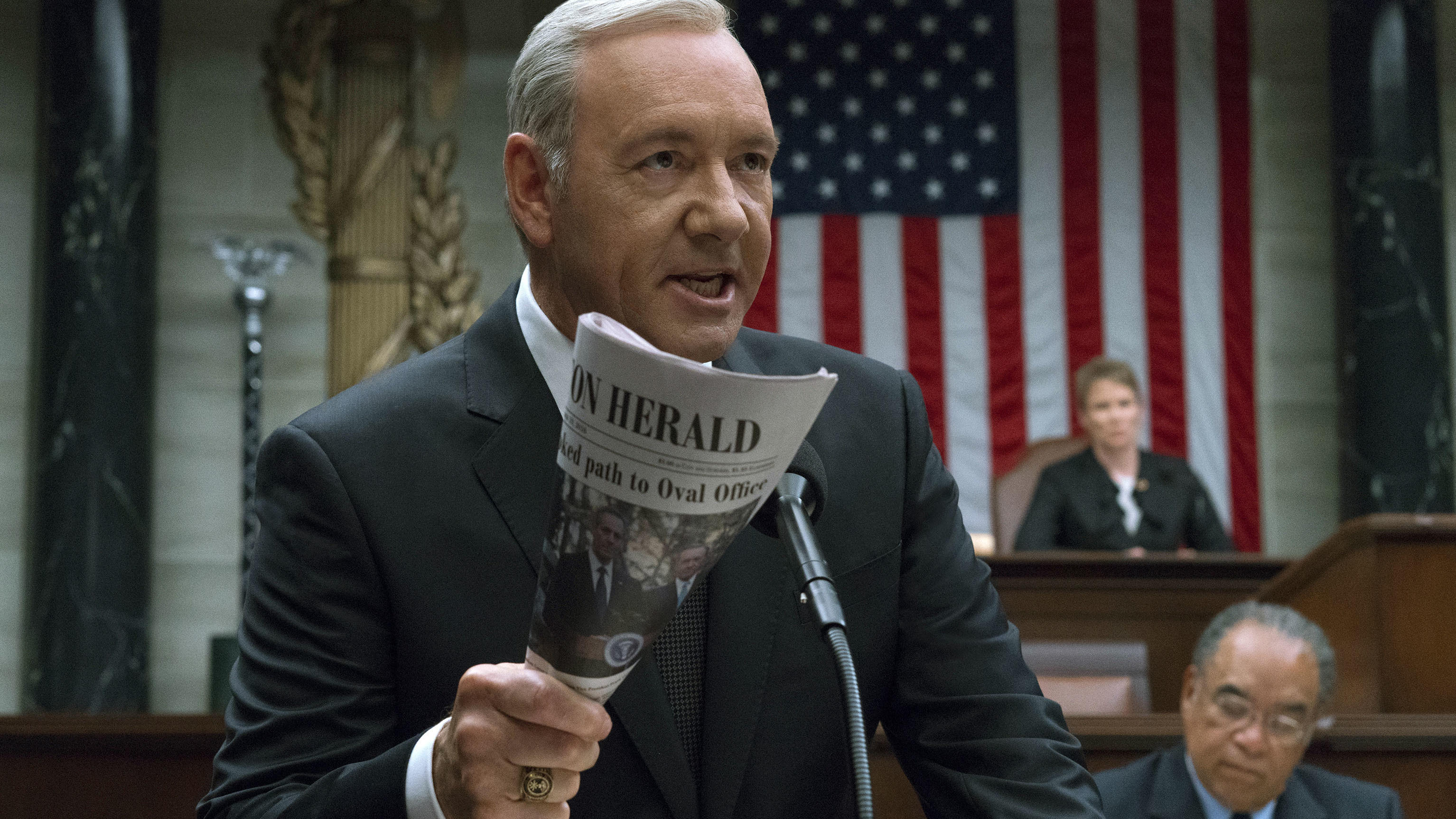 Darum stellt Netflix 'House of Cards' mit Kevin Spacey ein Kevin Spacey spielt bei der US-Erfolgsserie 'House of Cards' mit.