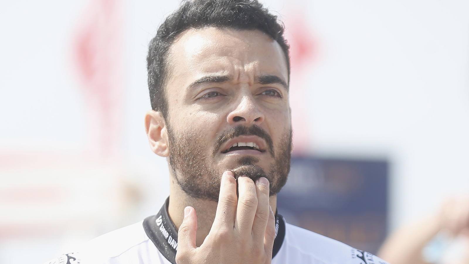 WM-Aus für Italien: Giovanni Zarrella leidet mit Gianluigi Buffon Giovanni Zarella ist ein großer Fußballfan.