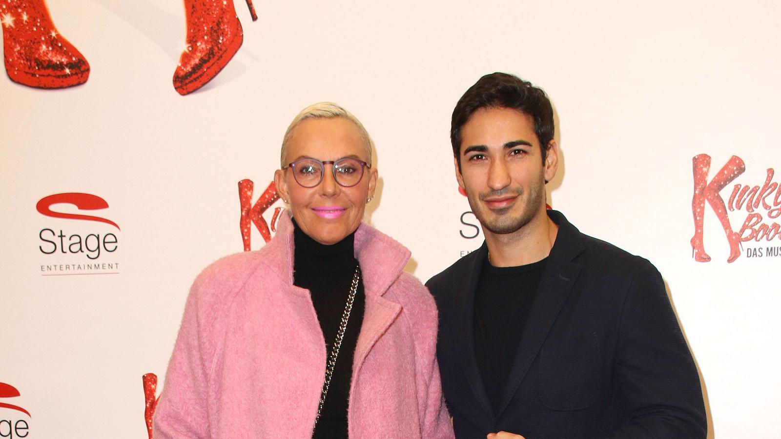 Natascha Ochsenknecht hat sich von Umut Kekilli getrennt Natascha Ochsenknecht und Umut Kekilli bei der Kinky Boots Musical Premiere am 3.12.2017 in Hamburg Kinky Boots Musical Premiere in Hamburg, 2017 *** Natascha Ochsenknecht and Umut Kekilli at the Kinky Boots Musical Premiere on 3 12 2017 in Hamburg