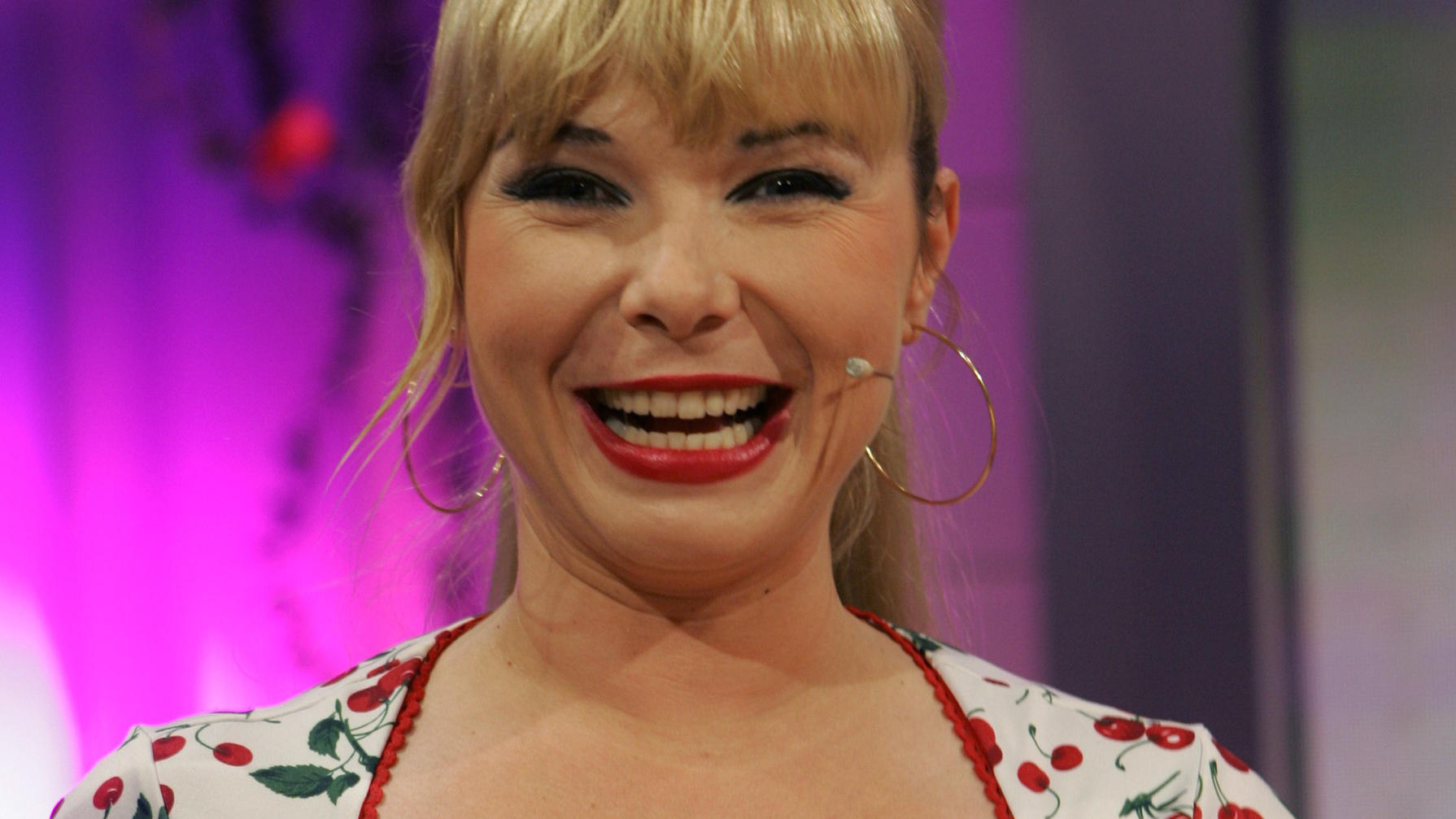 Dschungelcamp 2018: Für diese Promis soll es nach Australien gehen Die Kabarettistin Sandra Steffl, aufgenommen am 03.09.2005 in Berlin auf der Internationalen Funkausstellung. Foto: Jens Kalaene +++(c) dpa - Report+++