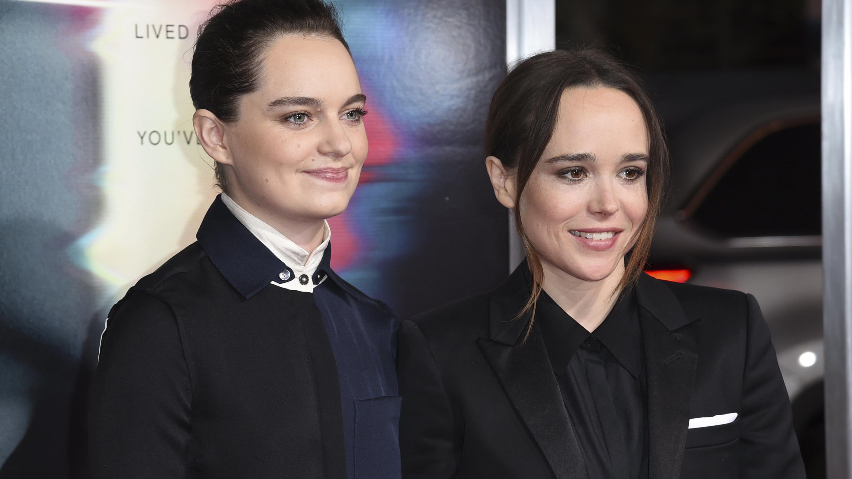 Verheiratet: Ellen Page und Emma Portner haben sich das Ja-Wort gegeben ARCHIV - Emma Portner (l) und Ellen Page kommen am 28.09.2017 in Los Angeles, Kalifornien, USA, zur Weltpremiere des Films «Flatliners». Die kanadische Schauspielerin Ellen Page («Flatliners», «Juno») hat ihre Partnerin Emma Portner geheiratet. (zu d