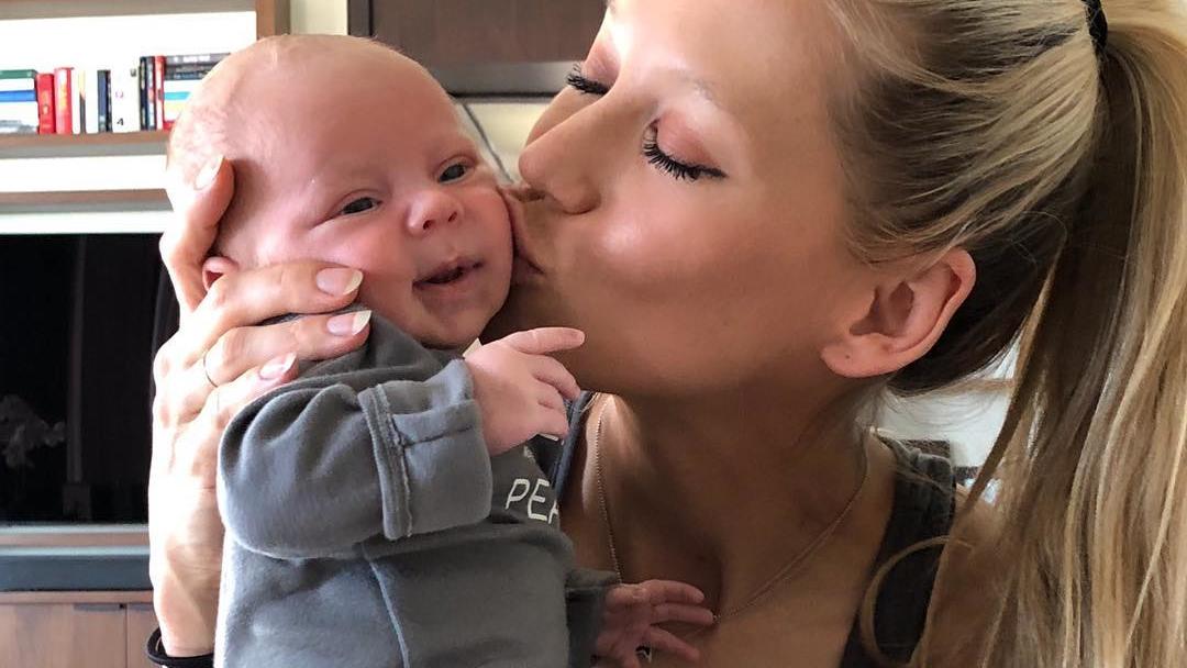 Familie von Enrique Iglesias spricht über die heimliche Schwangerschaft von Anna Kournikova Anna Kournikova