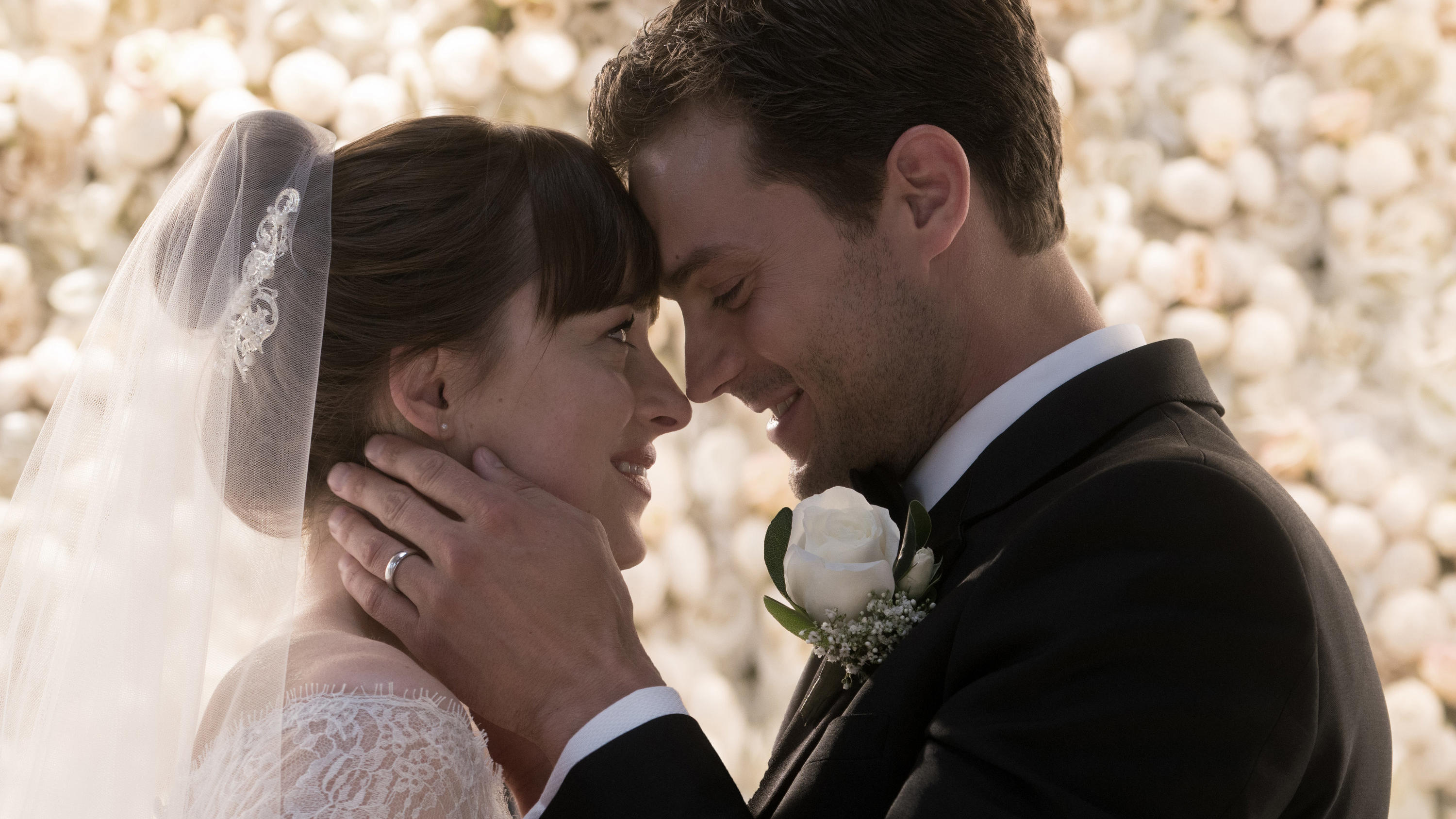 Goldene-Himbeere-Nominierungen: Mark Wahlbergs 'Transformers 5' knapp vor 'Fifty Shades of Grey' Einen Oscar werden Dakota Johnson und Jamie Dornan für 'Fifty Shades of Grey - Befreite Lust' wohl nicht bekommen.