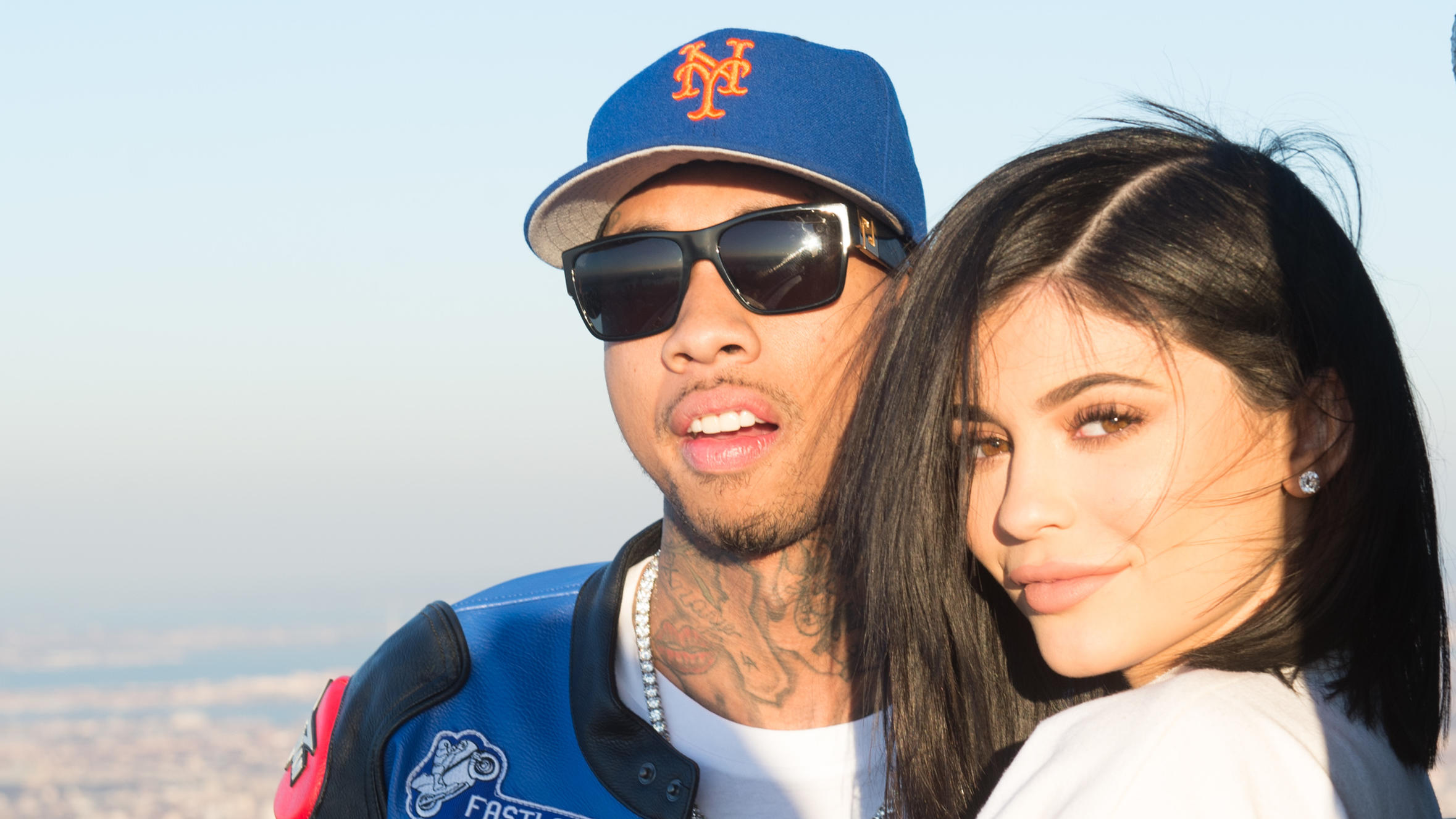 Kylie Jenners Ex-Lover Tyga äußert sich zu den Vaterschafts-Gerüchten Kylie Jenner und Tyga auf dem Empire State Building