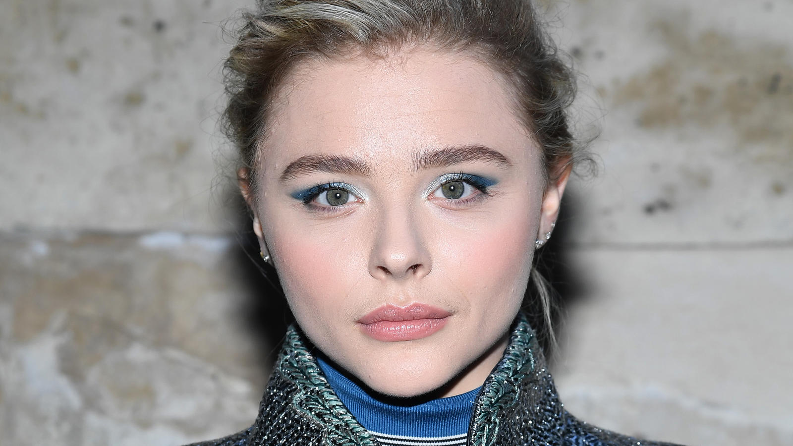 Chloë Grace Moretz: Ist das ein Seitenhieb auf Brooklyn Beckham? Chloe Grace Moretz auf der Pariser Fashion Week im März 2018