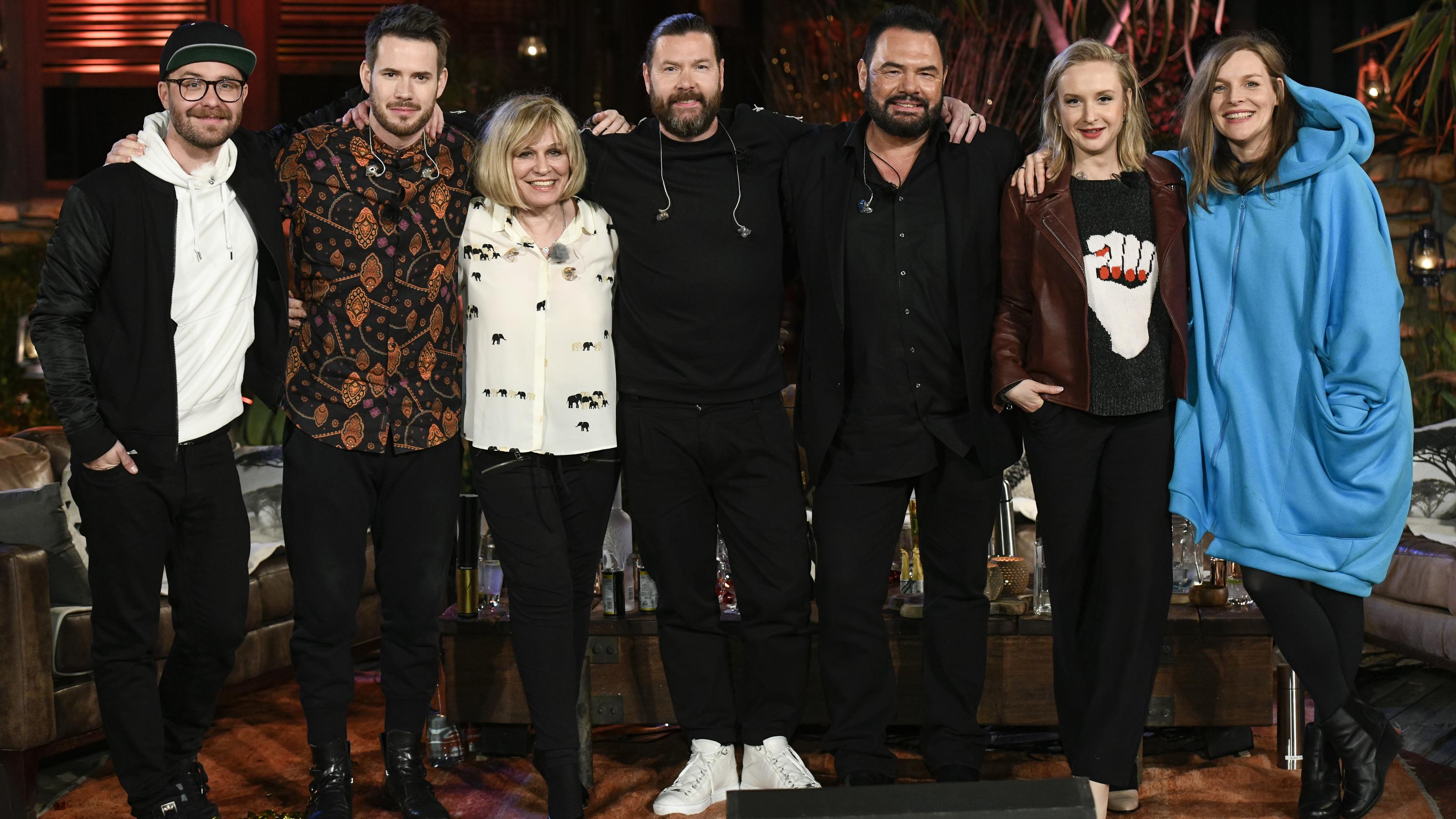 Judith Holofernes bei 'Sing meinen Song': Wird es ein 'Wir sind Helden'-Comeback geben V.l.: Mark Forster, Johannes Strate, Mary Roos, Rea Garvey, Marian Gold, Leslie Clio, Judith Holofernes