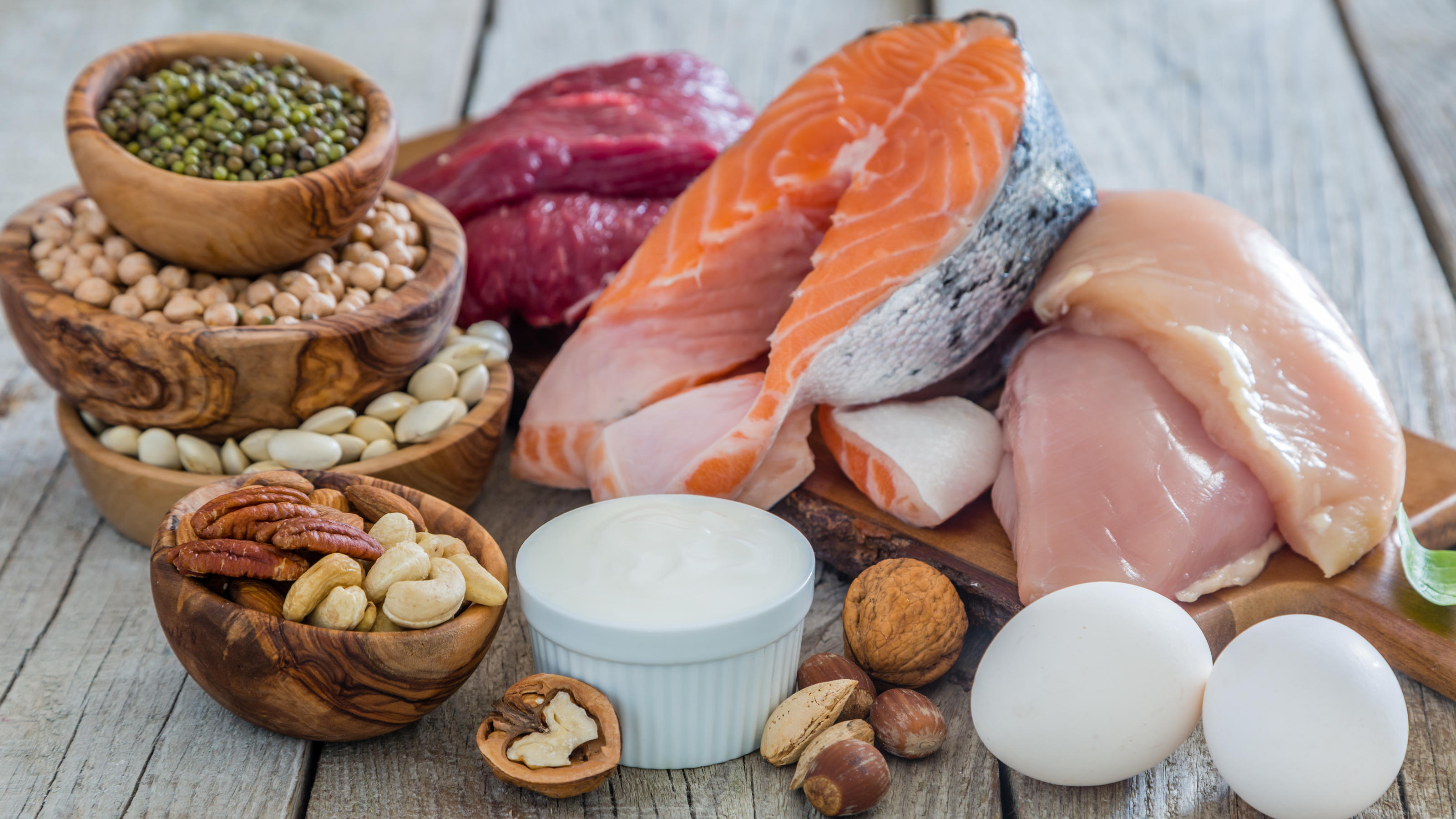 Ernährung: Wie viel Eiweiß ist gesund? Eiweiß in der Ernährung
