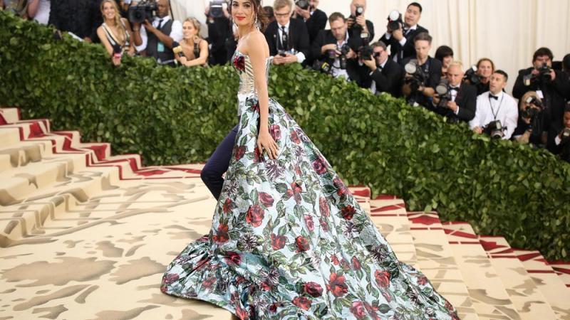 Amal Clooney verärgert den Designer Tom Ford Amal Clooney verärgert den Designer Tom Ford