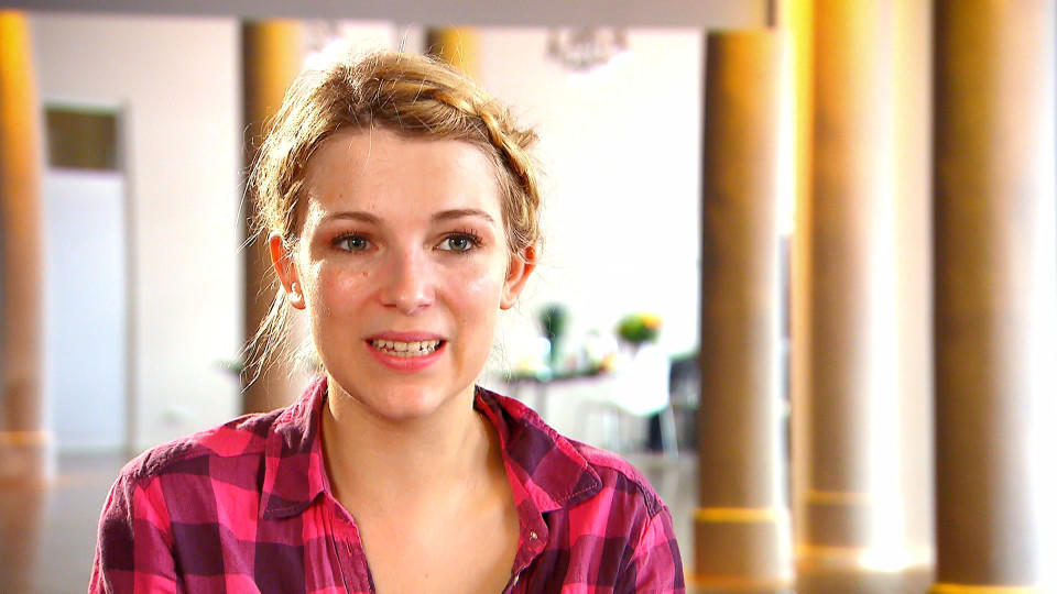 GZSZ-Star Iris Mareike Steen: Süßer Pärchen-Schnappschuss zum Hochzeitstag Iris Mareike Steen feiert Hochzeitstag mit ihrem Kevin.