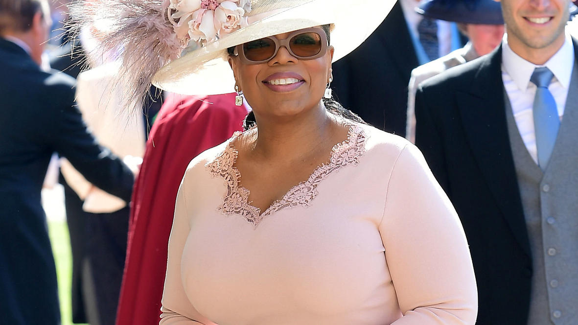 Oprah Winfrey und Idris Elba: Gäste von Harry und Meghan Oprah Winfrey arrives at St George's Chapel at Windsor Castle for the wedding of Meghan Markle and Prince Harry. Saturday May 19, 2018. Ian West/Pool via REUTERS