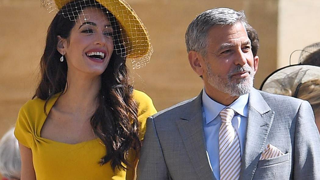 George Clooney tanzt mit Herzogin Meghan und Herzogin Kate - aber dieser Royal verwehrt ihm den Tanz Dieser Royal verpasste George Clooney eine Abfuhr